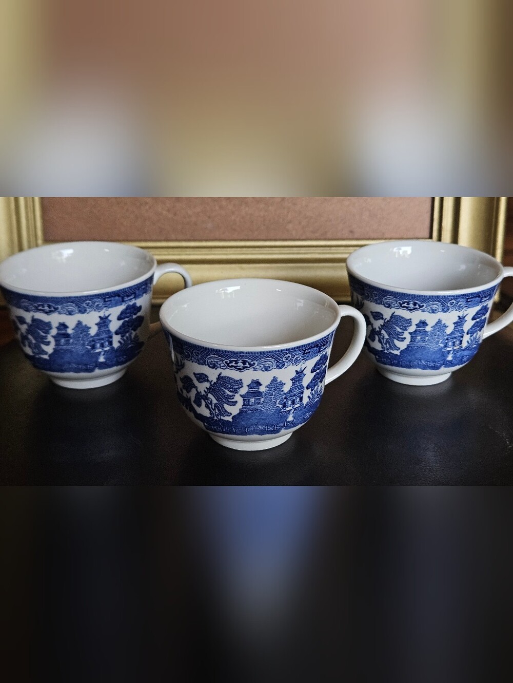 Set of 3 Vintage Johnson Brothers Blue Willow Tea Cups Made in England